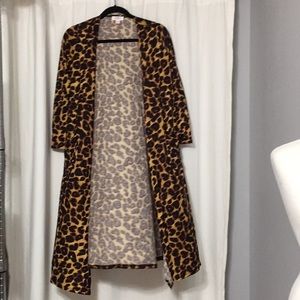 XS leopard LuLaRoe Sarah